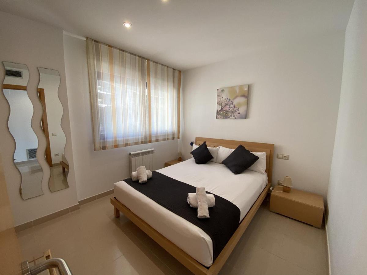 For A Stay Les Ones Salou Exterior photo